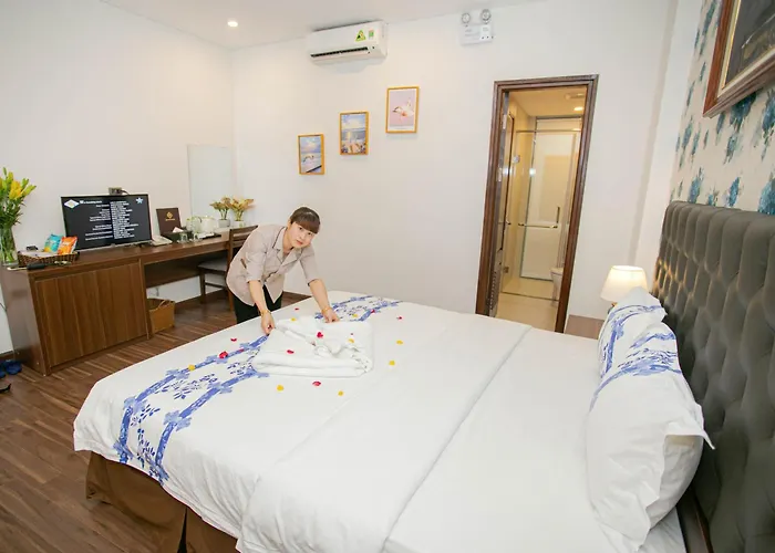 New Century Hotel